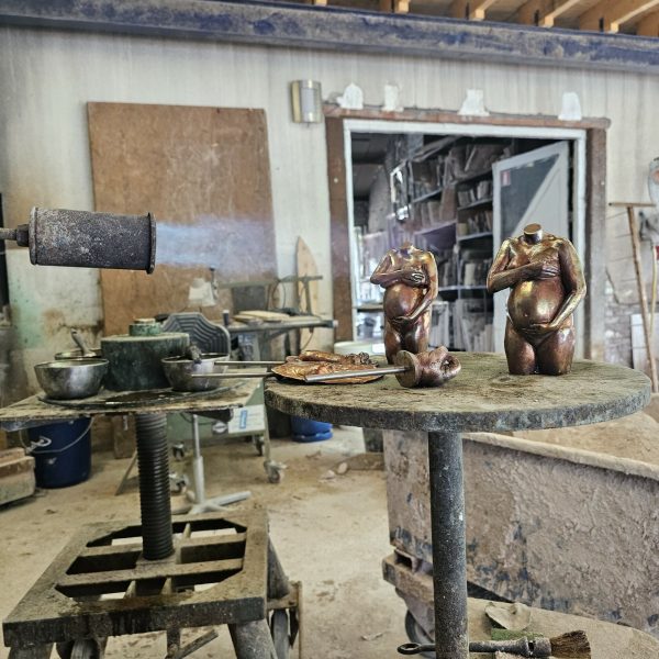 Zwangerschapsbeeldje in brons | 17-106