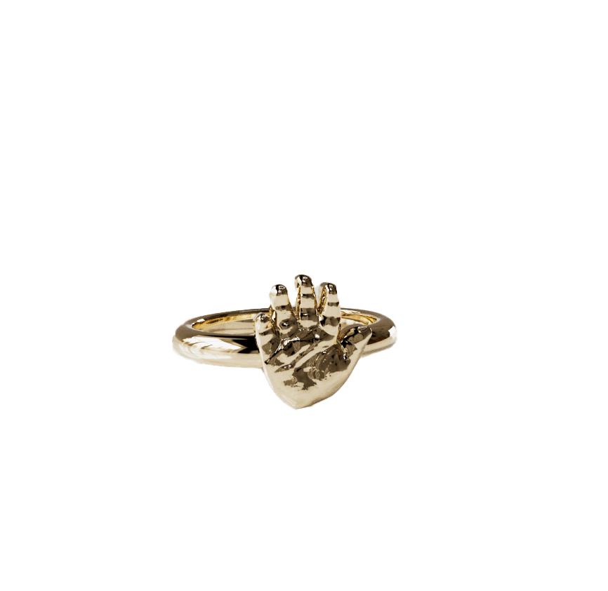 gouden ring met handafdruk baby