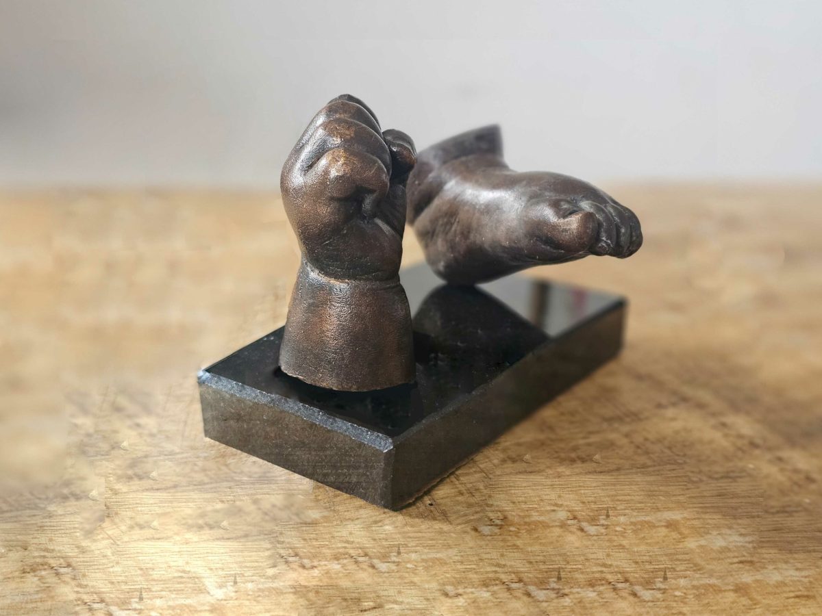 Beeld kleintje in brons 2 of meer afdrukken | 14-104 - Afbeelding 2