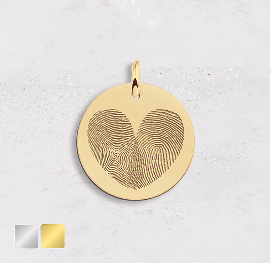 hartje-hanger-op-plaatje-rond-overlap-goud.png vingerafdruk in de vorm van een hartje goud