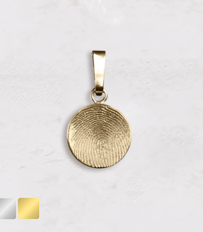 vingerafdruk in rond bedel goud